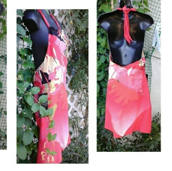 SALE Beach party with thisBeautiful bebe‎ dress - Picture 2 of 2